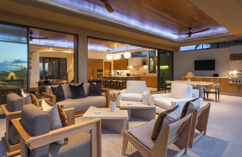 Waikoloa House | Mauna Lani Lux 6BD Estate: Golf, Ocean Views & Infinity Pool at One Ocean