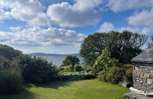 Kilcrohane Cottage | Maura’s Cottage on the Coast