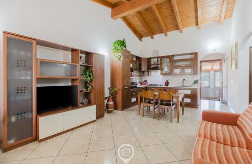 Oristano Apartment | Mauri's house