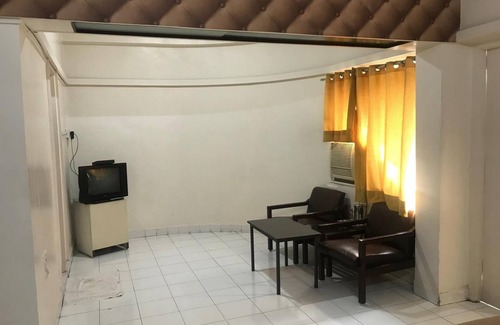 Shivajinagar Hotel | Maurya Residency
