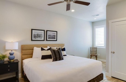Washington Fields Apartment | Maverick by Freedom Vacation Rentals