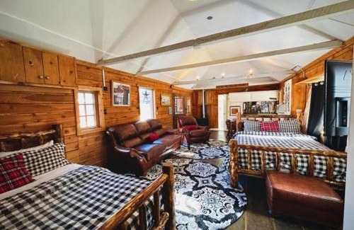 Red Lodge House | Mavericks Corner