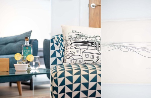 St Ives House | Mavericks