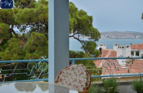Ayvalik City Center House | Mavi Pension