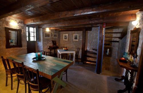 Limeni Hotel | Mavromichalai