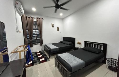 Maran District House | Mawar Homestay Jengka