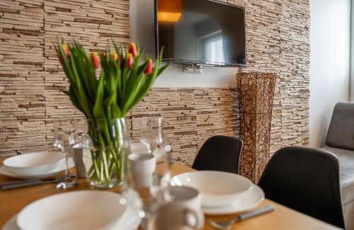 Mielno Resort | MAX Apartamenty - Pokoje - Domki - Restauracja - Basen