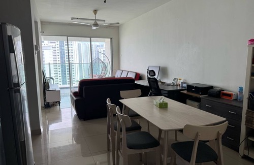 Sentul Pasar Apartment | Maxim City Lights, 28th Floor City View with Balcony