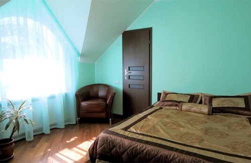 Kamenets-Podol'skiy Hotel | Maxima