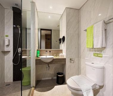 Gambir Hotel | MaxOne Platinum Hayam Wuruk