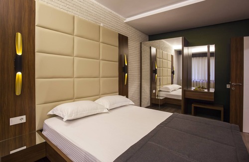 Akcay Hotel | Maxuite Hotel in Home