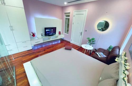 Hai Ba Trung House | May - NEW WINGS 03