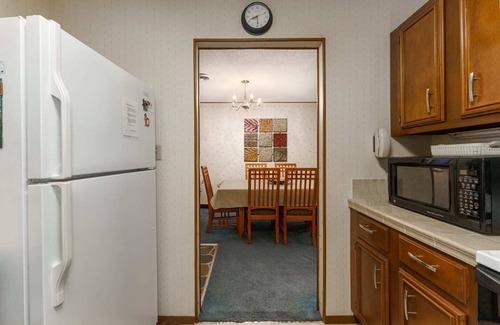 Pittman Center Condo | May Special! Smoky Mtn Family Basecamp, 2BR Condo Near Dollywood & Parks