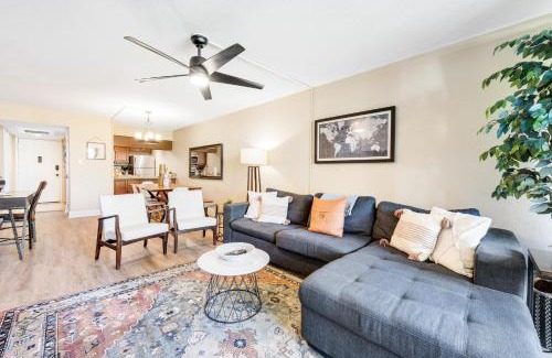 South Scottsdale Apartment | Maya Condos 337B