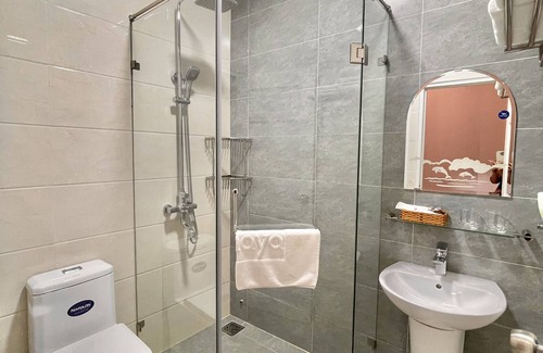 Con Son Hotel | Maya Hotel
