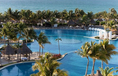 Villa Juarez Condo | Mayan Palace 2BR, Gold Crown Resort on Riviera Maya