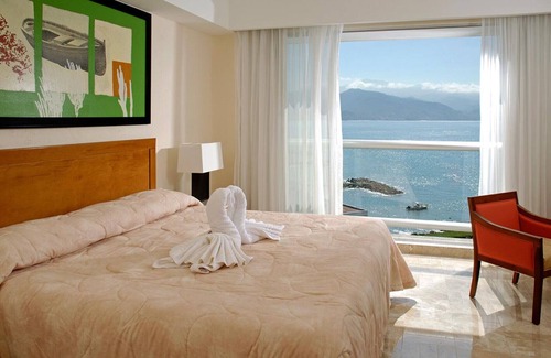 Downtown Cancun Resort | Mayan Palace or Grandbliss Hotels at Grand Mayan Resort On The Ca