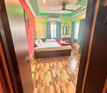 Krishnanagar Hotel | Mayapur Palace