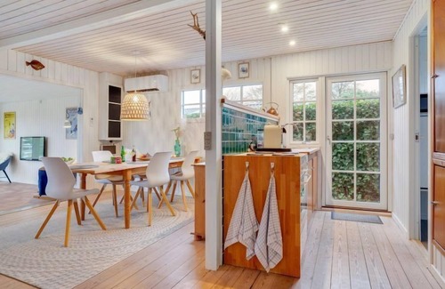 Assens House | "Maybrit" - 50m from the sea by Interhome