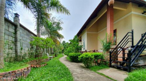 Ong Lang Hotel | Mayfair Valley