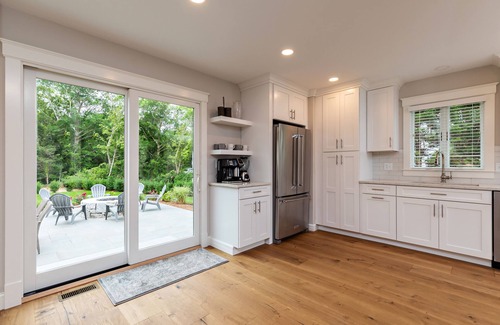 Dennis House | Mayflower Beach - New Listing - 2 Bedroom w/AC sleeps 8