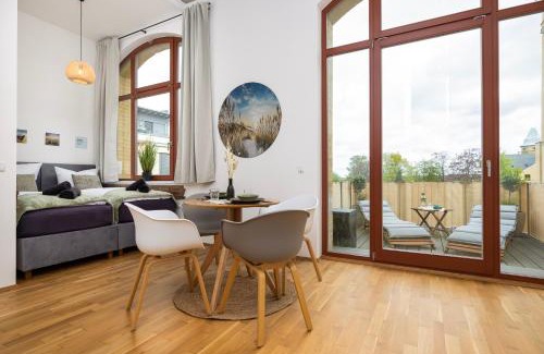 Sonnenberg Apartment | mayhome - das STRANDLOFT schönes Studioapartment mit Balkon, Küche und Tiefgarage - Sauna und Fitness direkt nebenan