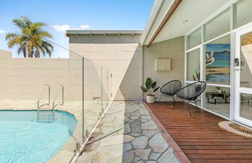Maylands House | Maylands Coastal Vibe By Home2bnb
