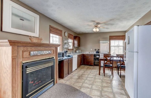 Luray Bed & Breakfast | Mayneview B&B