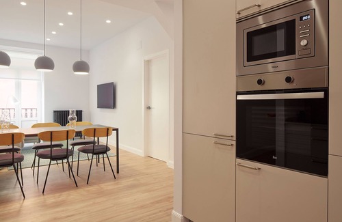 Old Town Apartment | Mayor Suite 3 by FeelFree Rentals