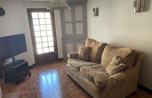 Availles-Limouzine House | Mays' House