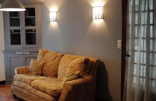 Availles-Limouzine House | Mays' House