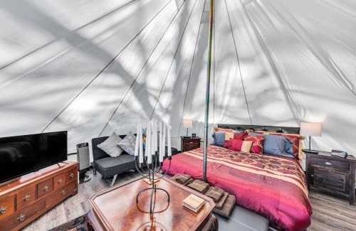 Los Gatos Other | Mays Luxury Farm Stay Yurt Above It All