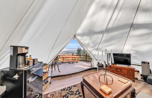 Los Gatos Other | Mays Luxury Farm Stay Yurt Above It All