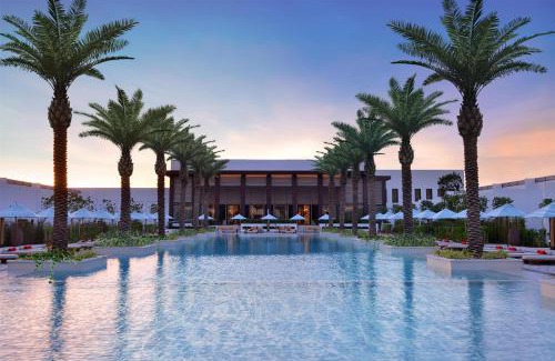Doha Hotel | Maysan Doha, LXR Hotels & Resorts