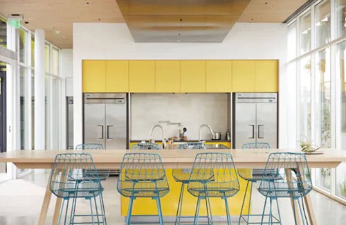 Blanco - Culver Crest Hotel | Mayumi