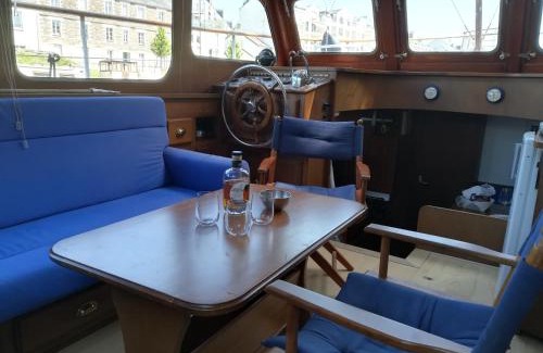 Talensac-Pont Morand Boat Rental | Maz glaz
