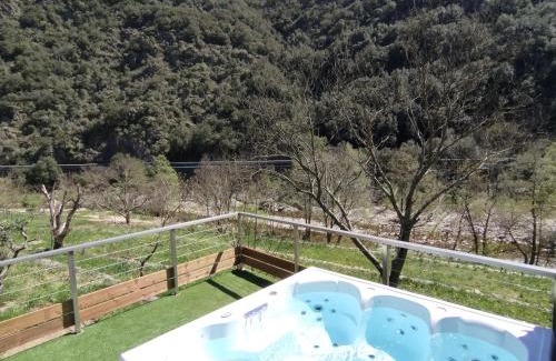 Beaumont Other | Mazet spa privé