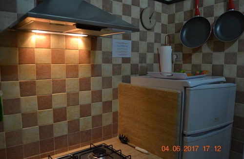 Maladroscia House | Mb Two-room apartment 20 meters from IUN Beach P5027