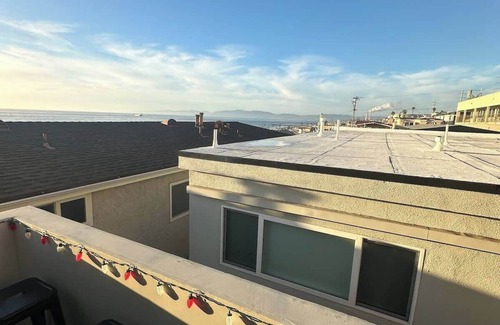 El Porto Apartment | MB Modern Sand Section Sea View