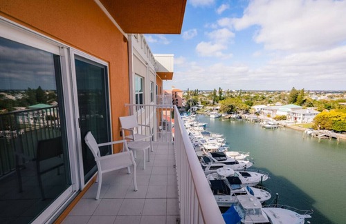 Madeira Beach Condo | MB1705 · Penthouse Water View, Steps to Sandy Beach