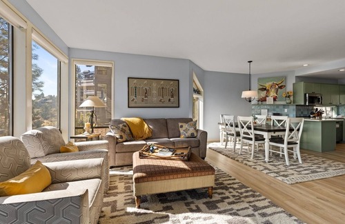 Century West House | MBV 516 | Mt Bachelor Village Resort, pool private hot tub river views