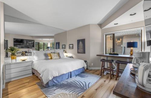Century West House | MBV501B