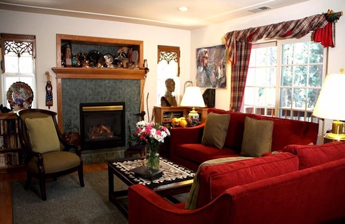 Twain Harte Bed & Breakfast | McCaffrey House B&B Inn