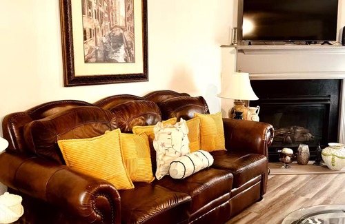 McDonough House | McDonough Storybook Townhouse