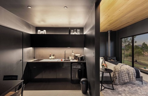 Moffatdale Apartment | McGill Vineyard Moffatdale