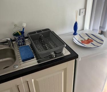 Abbeydorney Apartment | McGrath's Bar & Accommodation