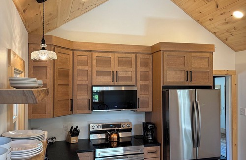 Frazeysburg Other | McKee Farmhouse: 1800s Farmhouse on 130 Acre Farm