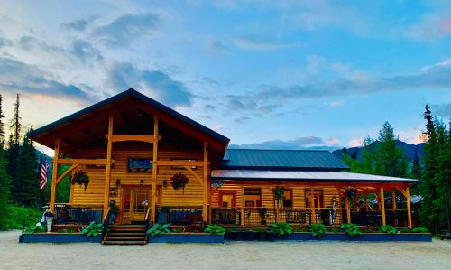 McKinley Park Cabin | McKinley Creekside Cabins