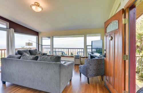 McKinleyville House | McKinleyville Getaway with Hot Tub and Ocean Views!