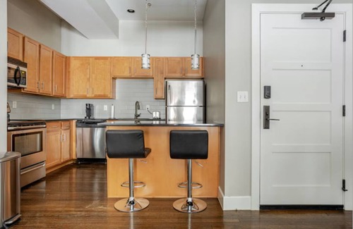 Wholesale District Apartment | McOuat Place 6B - Luxury 1 Bed Downtown Indy Apartment Prime Location
